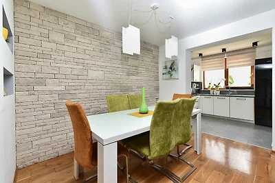 Ferienwohnung mit Klimaanlage, Waschmaschine 