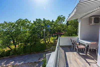 Ferienwohnung mit Balkon und Grillmöglichkeit