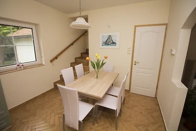 Ferienhaus mit geheiztem Aussenpool, Klima, P