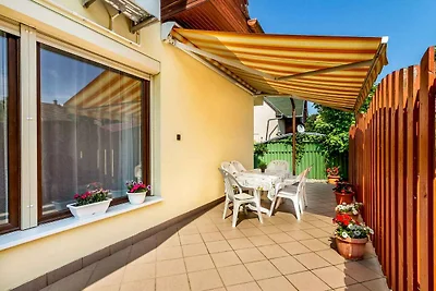 Ferienhaus mit WLAN, Klimaanlage,