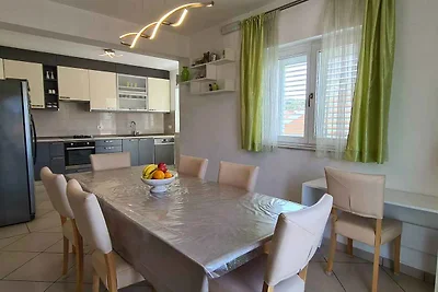 apartman za odmor Obiteljski odmor Vrboska