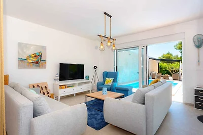 Srima Beach House – Komfortable Villa mit pri