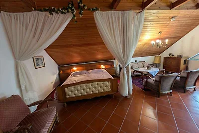 Ferienwohnung mit grossem Garten, WLAN und