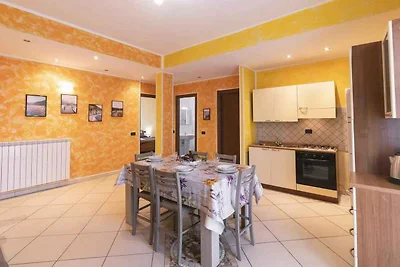 Ferienwohnung mit Klimaanlage und Balkon mit