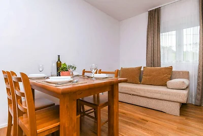 Apartamento Vacaciones familiares Necujam