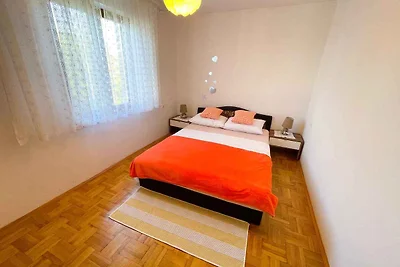 Ferienwohnung mit Klimaanlage und Blick zum