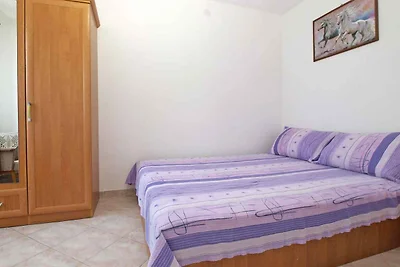 Ferienwohnung mit Garten und Grill