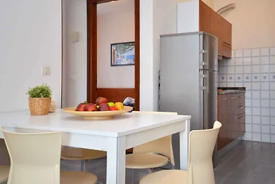 Ferienwohnung mit Klimaanlage und Balkon