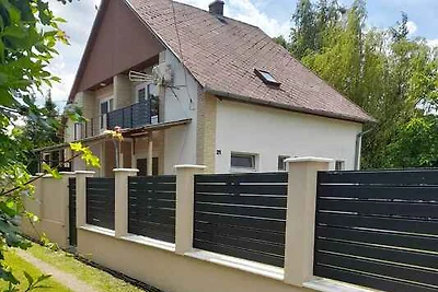 Ferienhaus mit Pool