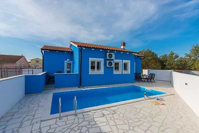 Ferienhaus mit Klimaanlage und Pool