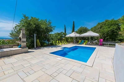 Studio mit Pool und Meerblick