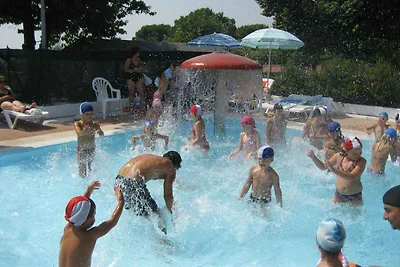 Mobilehome mit Klimaanlage, Terrasse und Pool