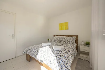 apartman za odmor Obiteljski odmor Vrboska