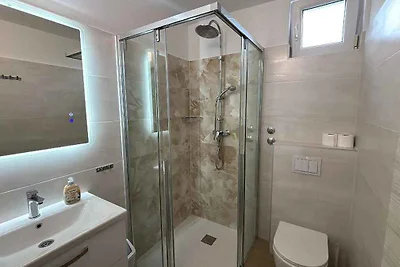 Ferienwohnung mit Balkon und Grill