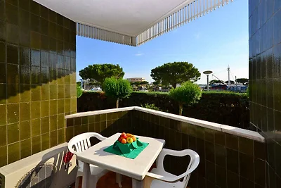 Ferienwohnung mit Pool und Klimaanlage am Yac