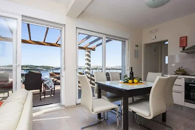 Ferienwohnung mit Terrasse