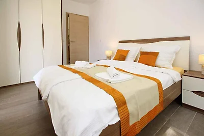 Ferienwohnung mit Klimaanlage und WLAN