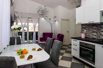 Ferienwohnung mit einem Balkon und