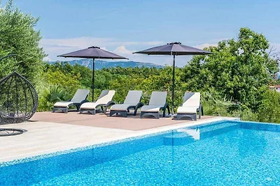 Vakantiehuis Ontspannende vakantie Sveta Marina