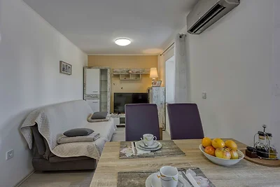 Apartment Zea, 100 m vom Meer entfernt in