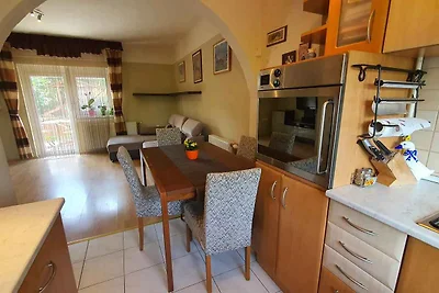 Ferienwohnung mit Pool und Internet