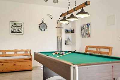 Villa mit Aussenpool in ruhiger Lage auf Krk