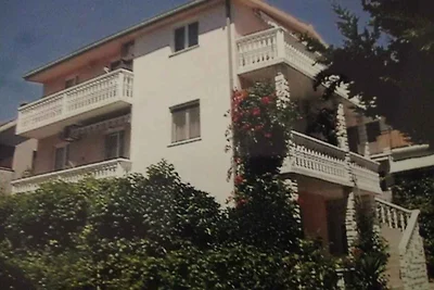 Kompakte Ferienwohnung in Kaštel Štafilić für