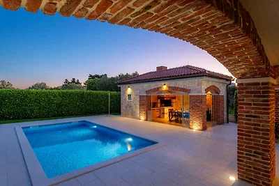 Elegante Villa Batana in Sukošan – Mediterran