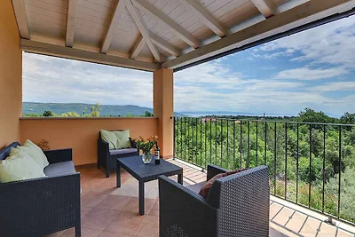 Villa mit Klimaanlage und Pool