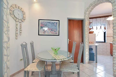 Ferienwohnung mit Terrasse und Klimaanlage