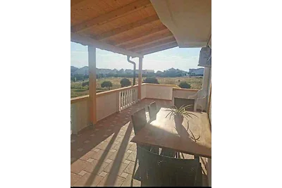 Ferienwohnung mit Terrasse und Klimaanlage