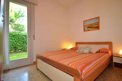 Bungalow mit Privatgarten und Klimaanlage