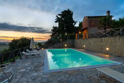 Villa mit Privatpool und Klimaanlage