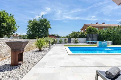 Villa mit Pool