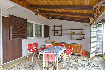 Ferienhaus mit Klimaanlage und Terrasse