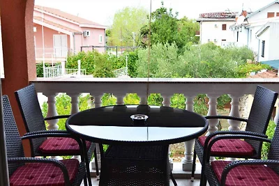 Ferienwohnung mit Balkon und Klimaanlage