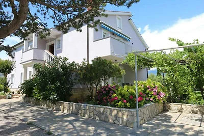 Ferienwohnung mit Terrasse und Klimaanlage