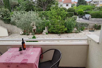 Ferienwohnung mit Balkon, Grill, Garten und