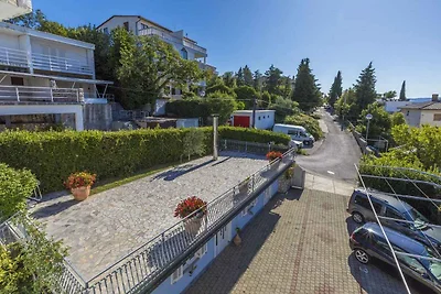 Ferienwohnung Mit Meerblick und Terasse