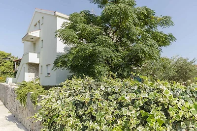 apartman za odmor Obiteljski odmor Srima