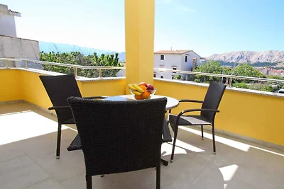 Ferienwohnung mit Klimaanlage und Balkon