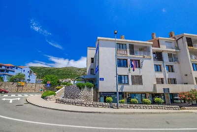 Ferienwohnung mit Balkon, am Meer
