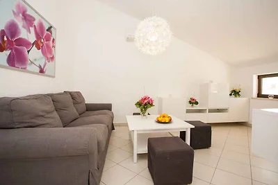 Ferienwohnung modern eingerichtet mit
