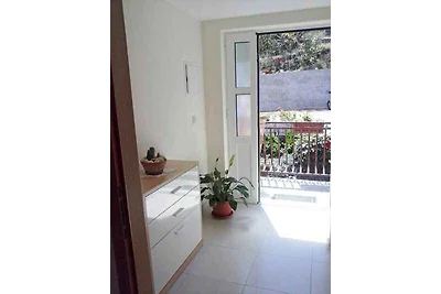 Ferienwohnung mit Klimaanlage und Balkon