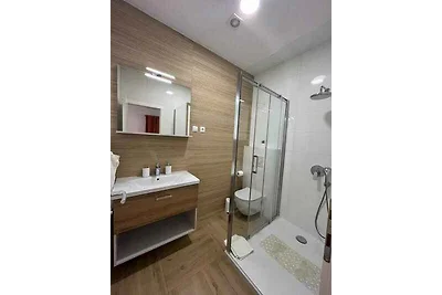 Charmante Unterkunft Dobrila auf der Insel Hv