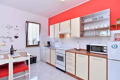 Ferienwohnung mit Garten und Grill