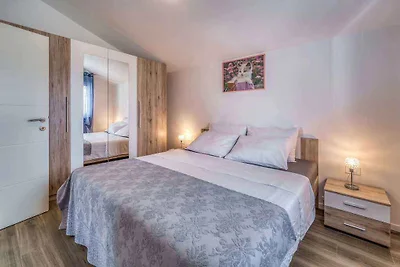Ferienwohnung mit Balkon und Meerblick