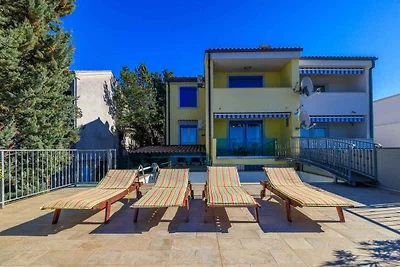 Holiday flat family holiday Klenovica