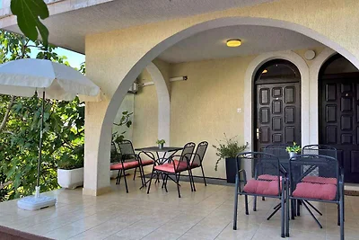 Gemütliche Ferienwohnung Brebrić in Šilo auf 