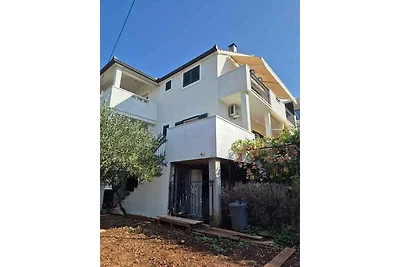 Ferienwohnung mit Balkon und Klimaanlage